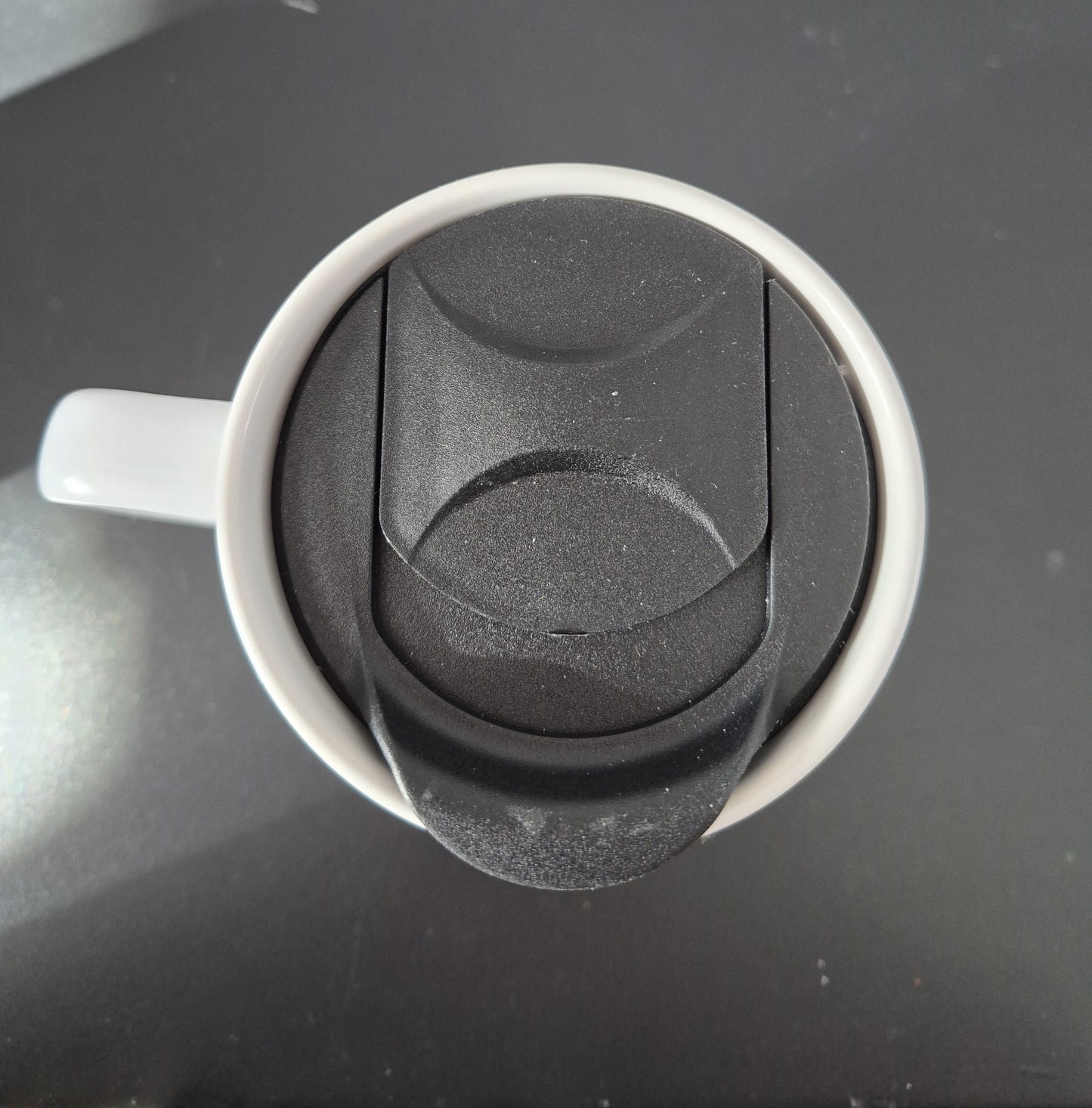 Tasse avec liège Monstre rouge