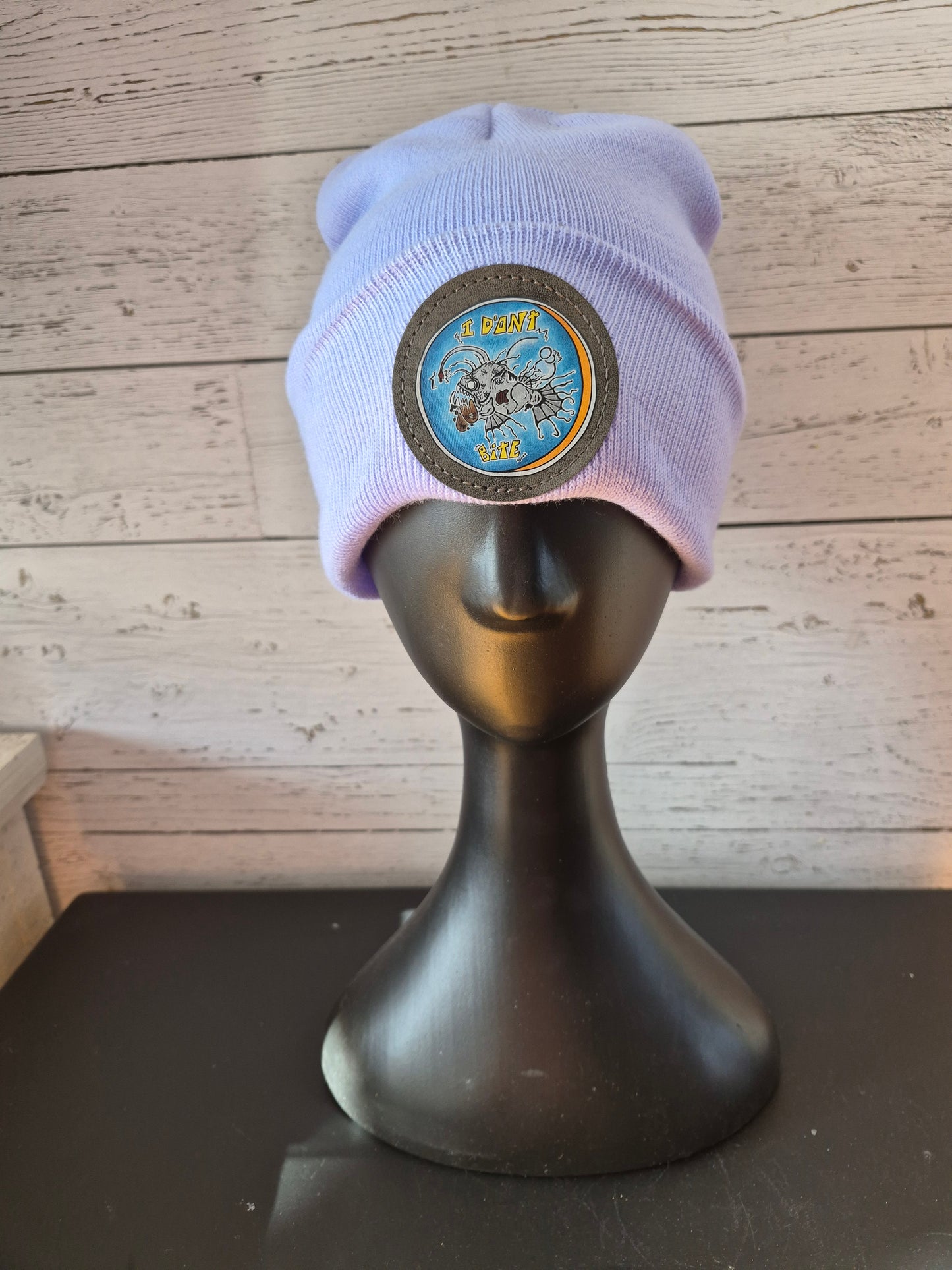 Tuque bleu pâle I don't bite