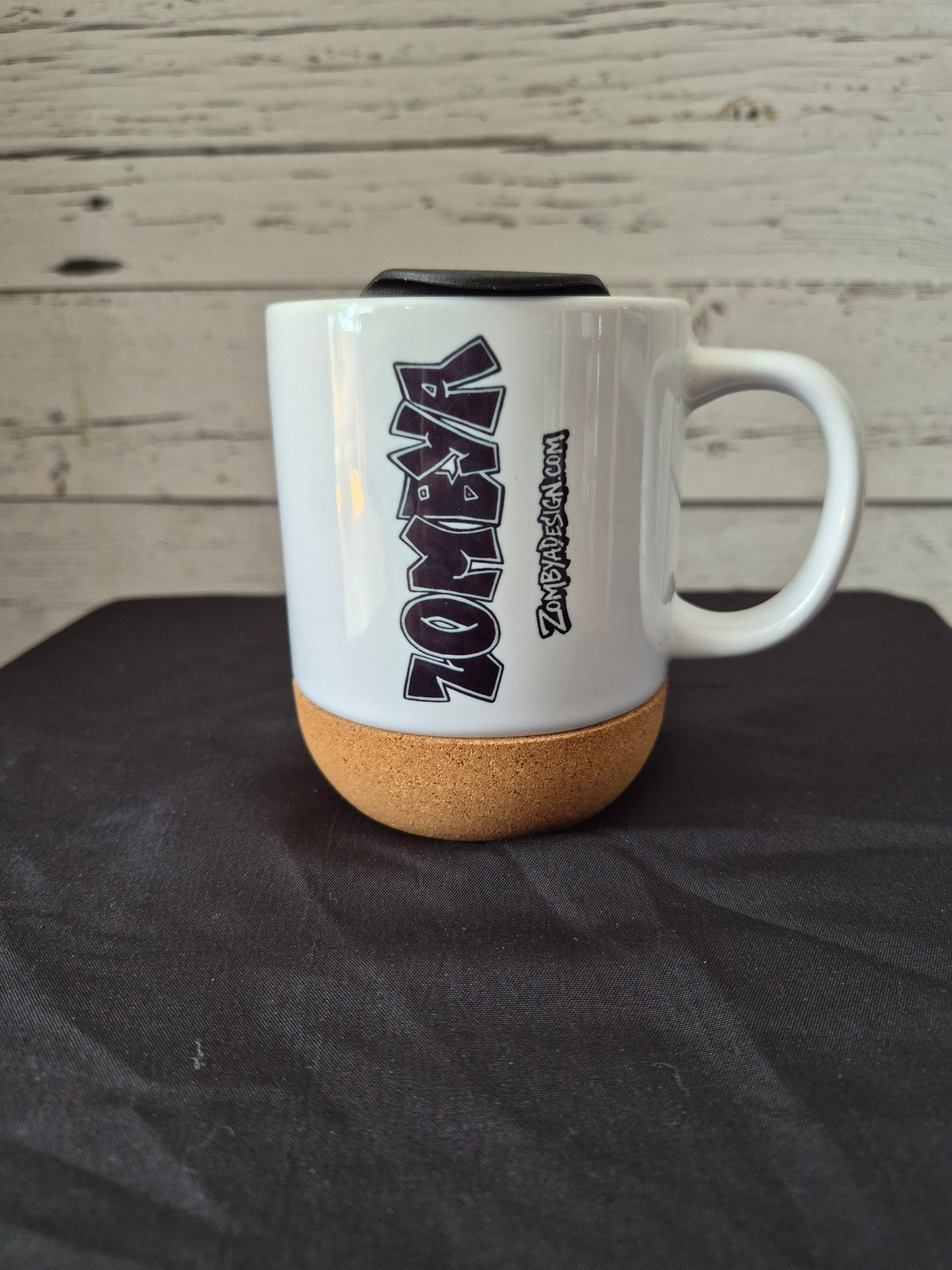 Tasse avec liège Encore debout